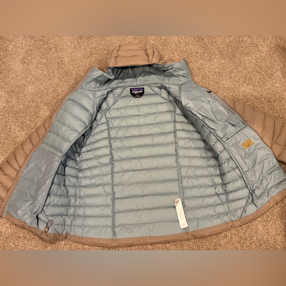 Patagonia Down Sweater Hoody women’s size XL - Picture 3 of 7